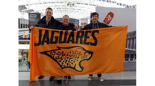 Los argentinos que viajaron a Nueva Zelanda para acompañar a Jaguares