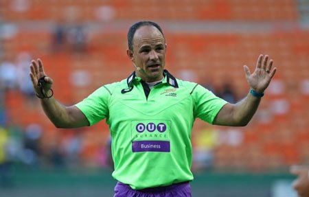 Una pesadilla para Jaguares: Jaco Peyper dirigirá la final en Nueva Zelanda