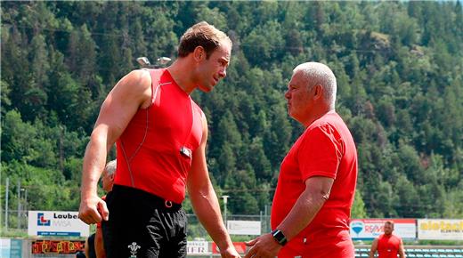 Alun Wyn Jones: “Ha sido un privilegio jugar para Gatland”