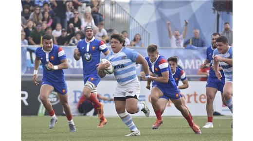 Thomas Gallo: "Me parece una muy buena idea que la pelota de mi try se regale para la FUAR"