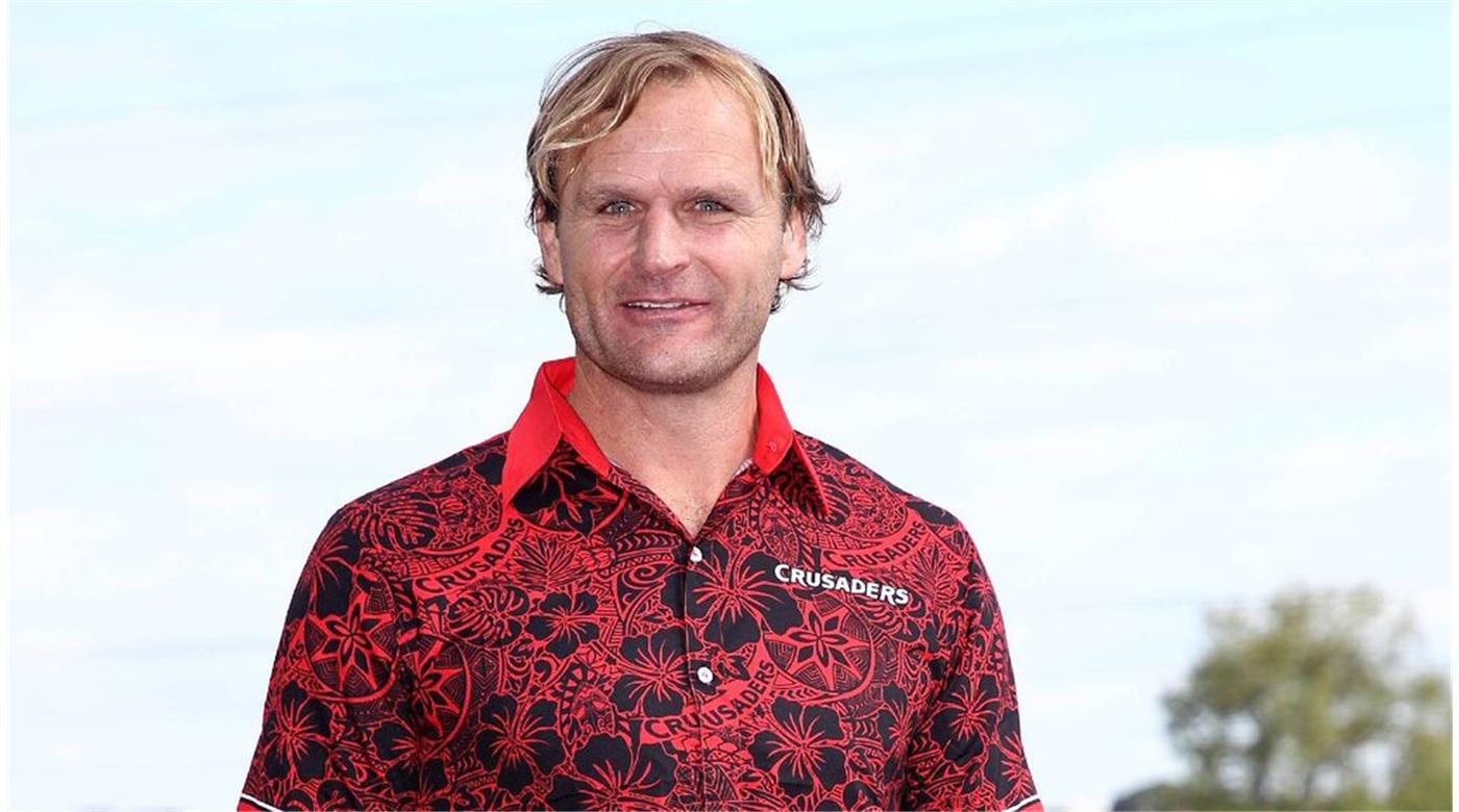 Scott Robertson renovó con Crusaders hasta 2024