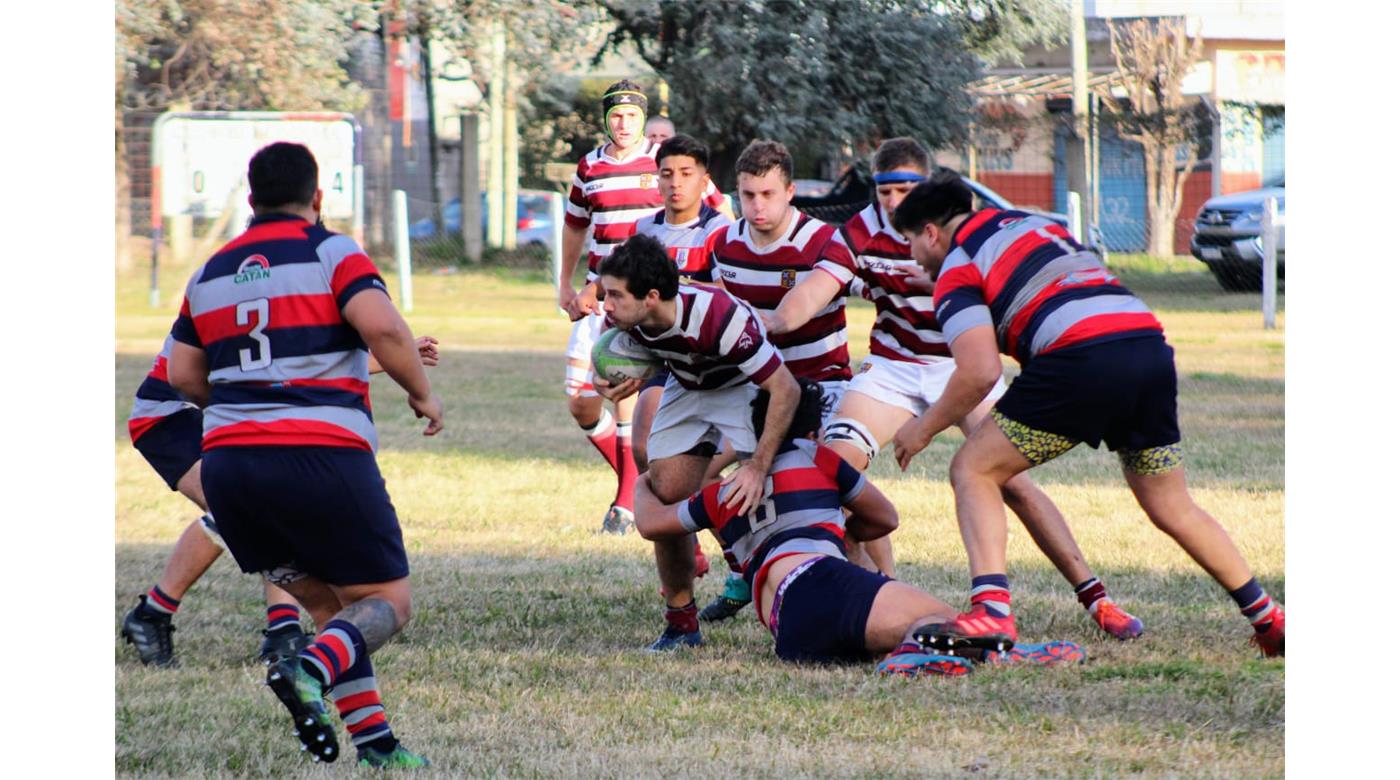 LOS MOLINOS GOLEÓ EN SU VISITA A BEROMAMA Y MANDA EN SU GRUPO