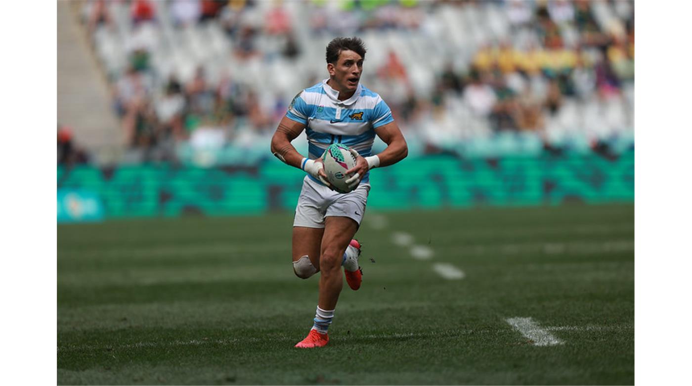 LOS PUMAS 7S LE GANARON A SUDÁFRICA Y JUGARÁN ANTE FRANCIA POR EL QUINTO PUESTO 