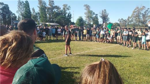 VARELA OBTUVO UN CONTUNDENTE TRIUNFO Y ZAFÓ DEL DESCENSO