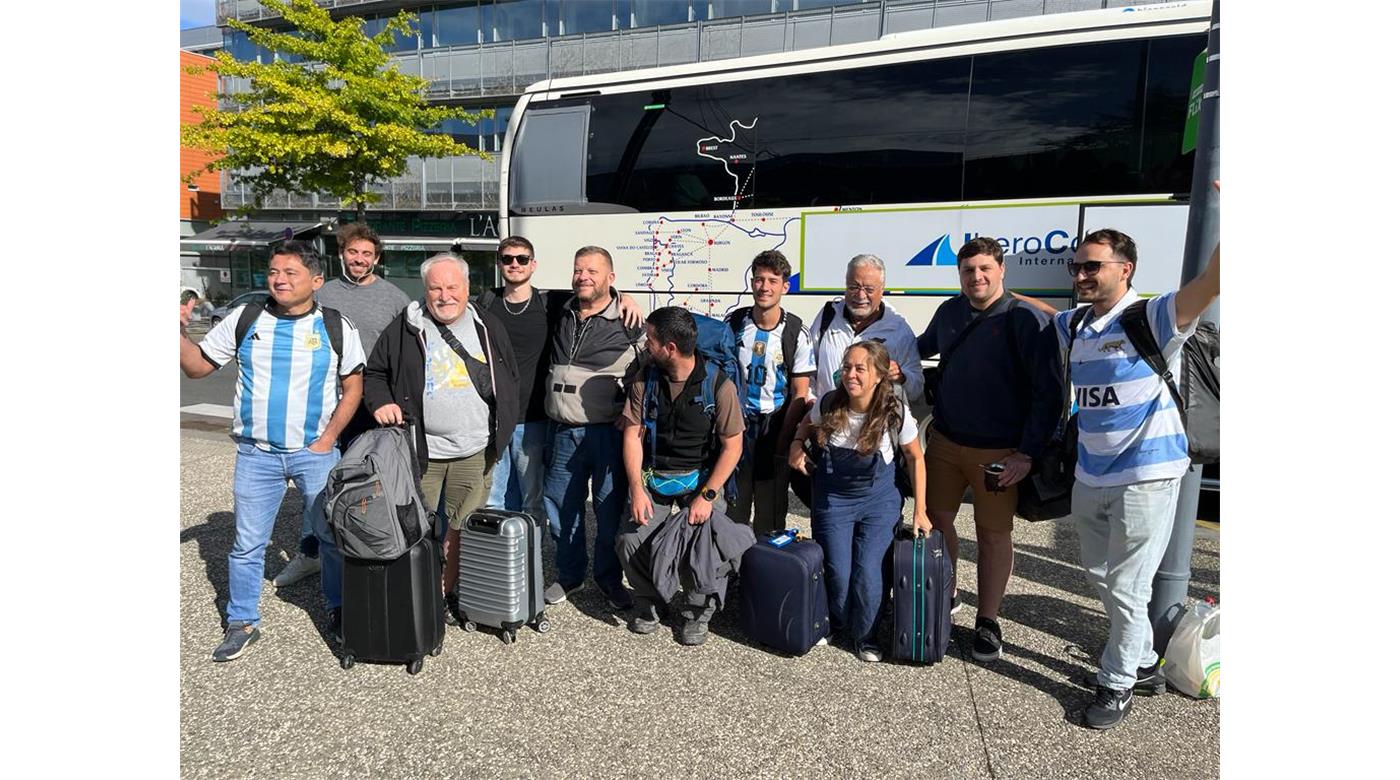 Historias cruzadas por una misma pasión: viajar a Francia para alentar a Los Pumas
