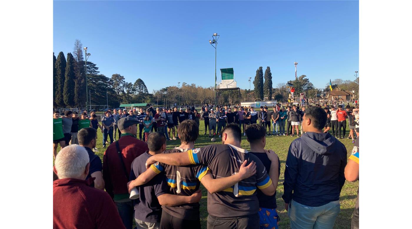 LOS CEDROS GANÓ PERO NO PUDO SALIR DE LA ZONA ROJA