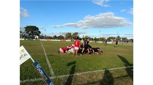 A UNIVERSITARIO DE LA PLATA LE COSTÓ, PERO LE GANÓ A CLUB ITALIANO PARA SEGUIR EN LA PUNTA DE LA TABLA  