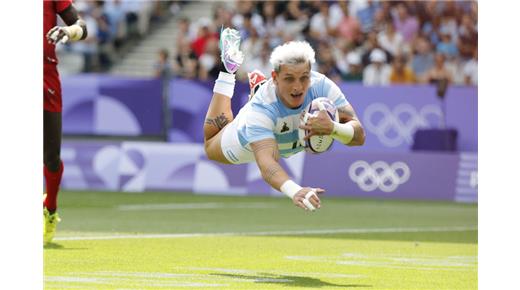 LOS PUMAS SEVEN Y UNA TRABAJADA VICTORIA ANTE KENYA EN EL DEBUT DE LOS JUEGOS OLÍMPICOS