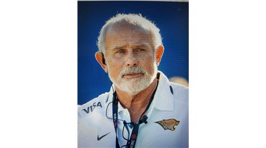 SE LLEVÓ A CABO UN ENCUENTRO DE REFERATO