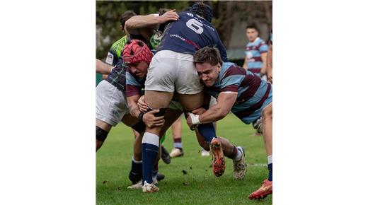 Con un vendaval en el segundo tiempo, se quedó con la victoria por 58-23. El XV del Cardo ganaba 11-6 al finalizar la primera etapa, en el segundo llegaron los ocho tries de Atlético que ganó con bonus. En el equipo rosarino se destacaron Manuel Nogués, el goleador con 21 tantos, y los wingers, Bertero y Pistone. En el XV del Cardo, Colombo y Mariani.
