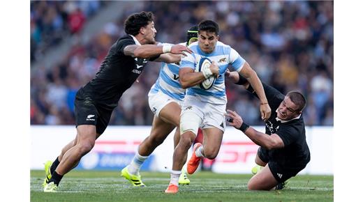 ALBORNOZ, EL GOLEADOR DE LA 1A FECHA