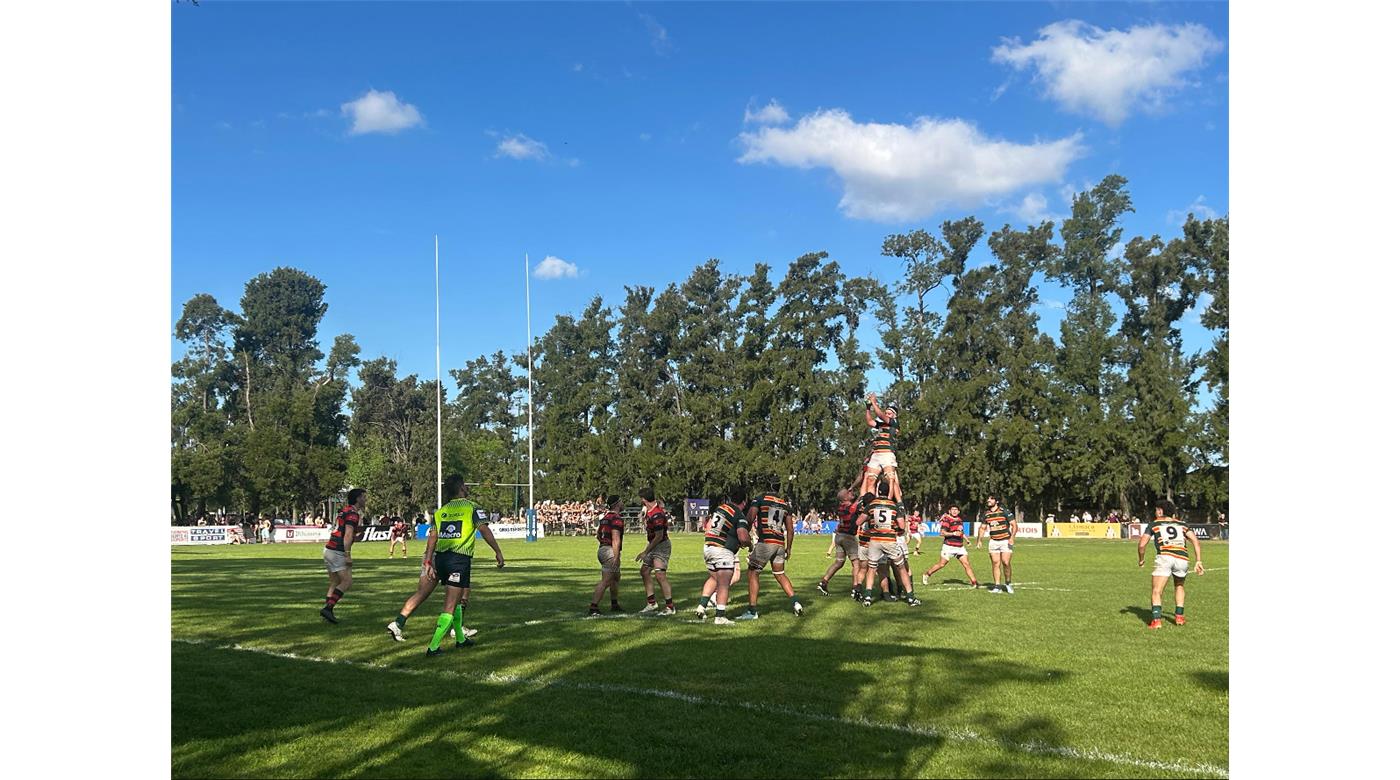 EN LA ÚLTIMA JUGADA, CURUPAYTÍ SE QUEDÓ CON UN TRABAJADO TRIUNFO ANTE LOMAS ATHLETIC