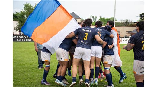 El equipo de Barrio Manuelita venció a Liceo Militar y se consagró campeón de la Primera C tras una gran temporada.