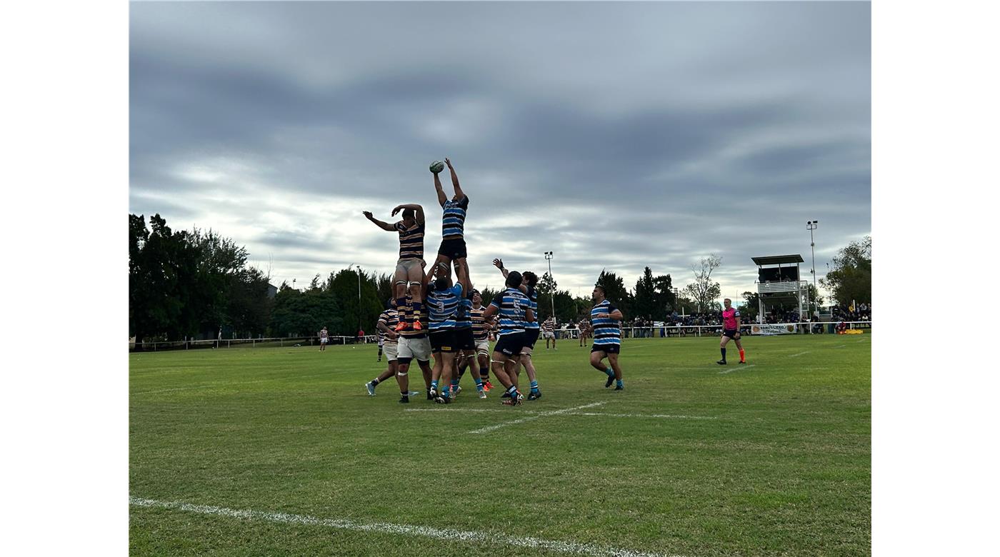 LICEO NAVAL FUE CONTUNDENTE EN EL SEGUNDO TIEMPO Y DERROTÓ A LICEO MILITAR