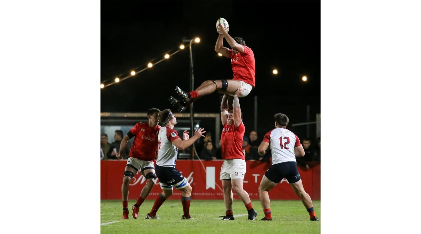 PAMPAS DERROTÓ A DOGOS EN CÓRDOBA Y CLASIFICÓ A SEMIFINALES