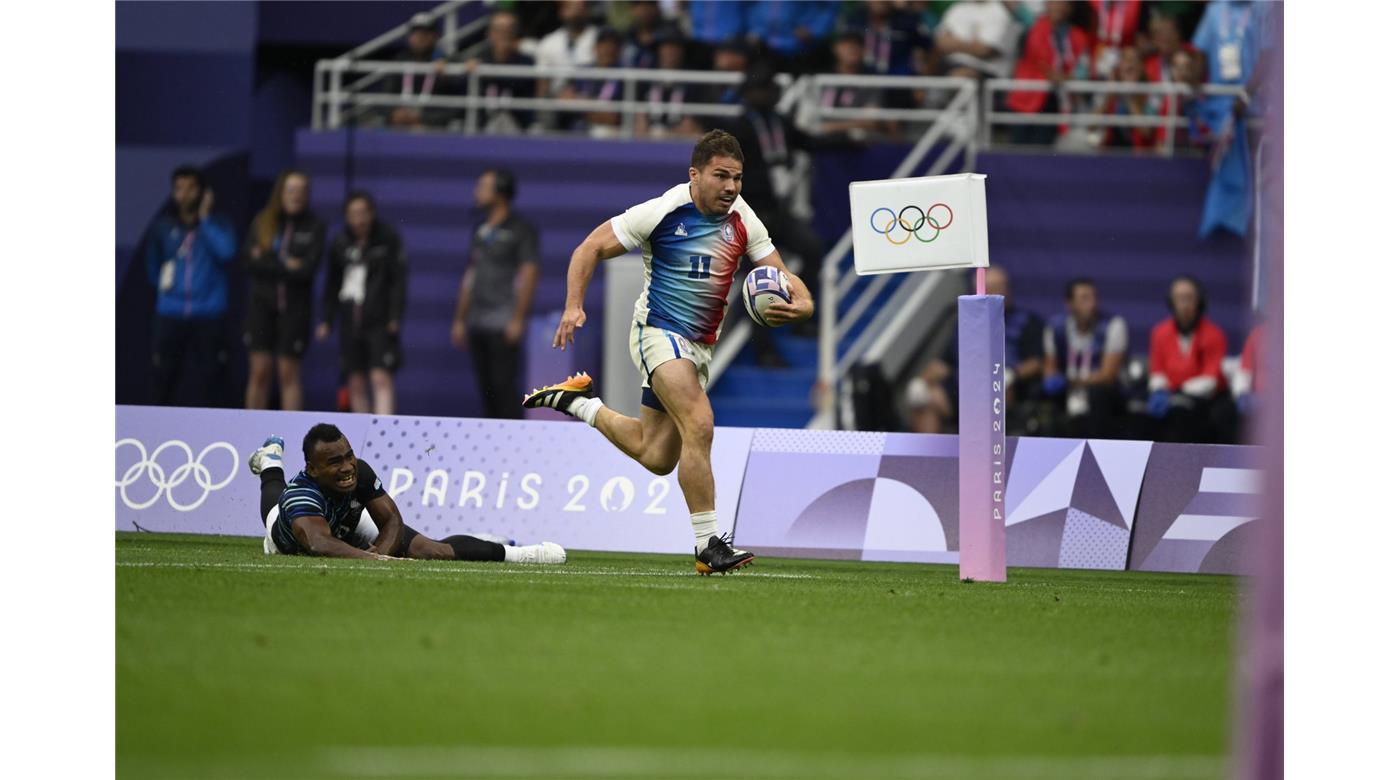 FRANCIA,EN SU CASA, VENCIÓ A FIJI Y SE QUEDÓ CON EL ORO OLÍMPICO 