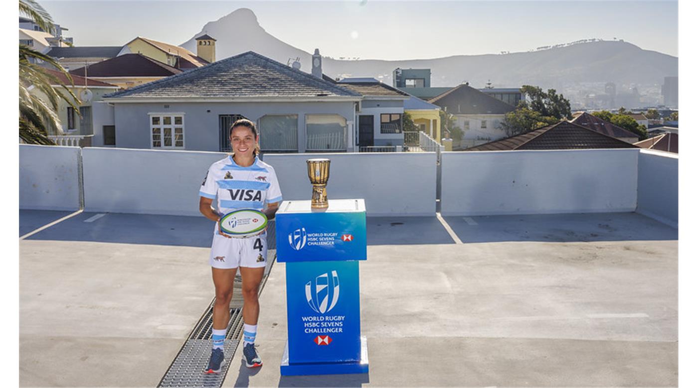 LAS YAGUARETÉS CON SU CAPITANA 