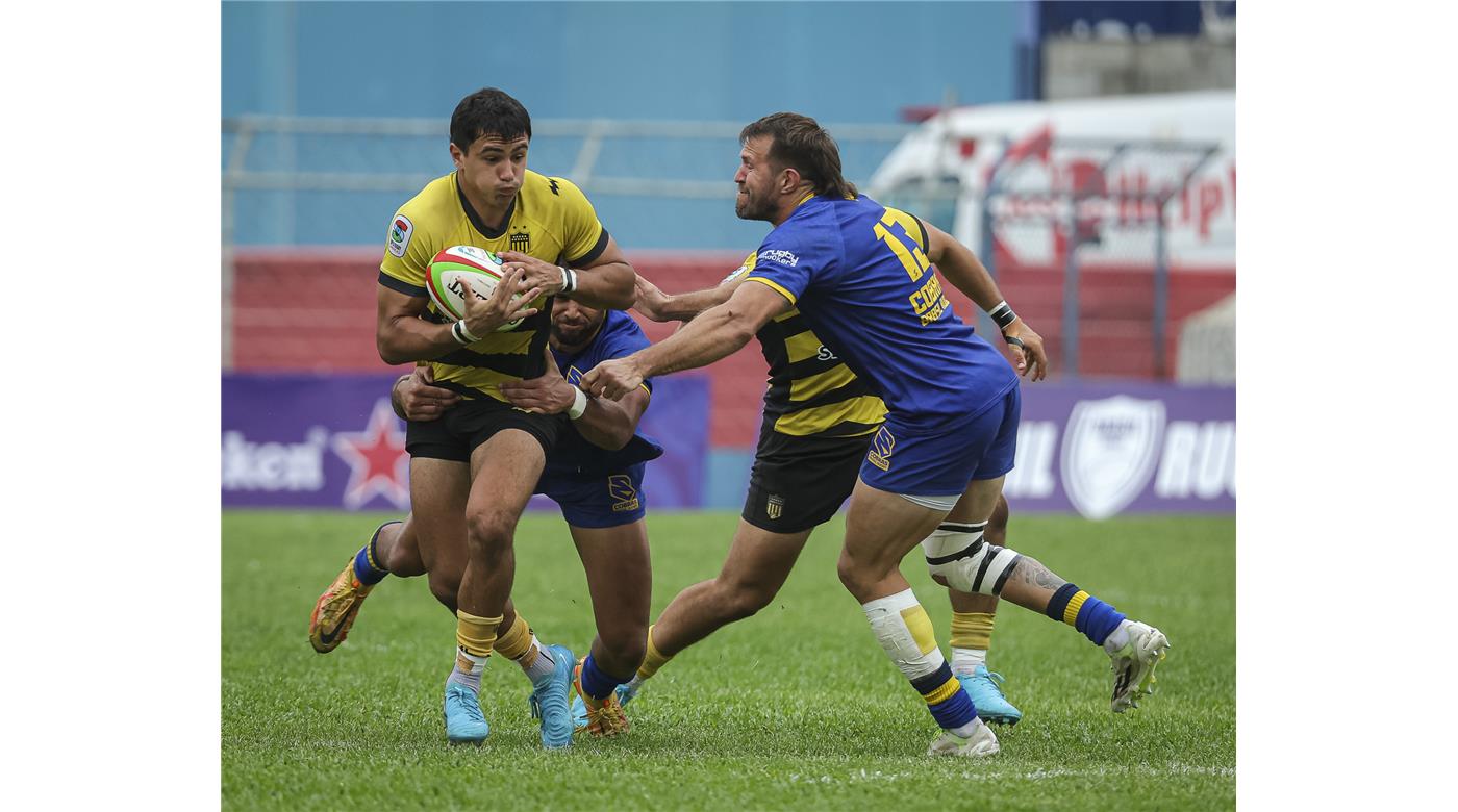 PEÑAROL ESTIRÓ EL MAL MOMENTO DE COBRAS BRASIL RUGBY