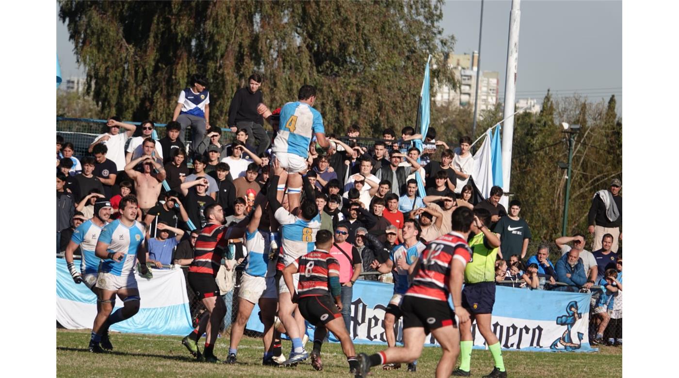 CENTRO NAVAL SE LLEVÓ UN GRAN PARTIDO ANTE MONTE GRANDE Y SE LE ACERCÓ A DOS UNIDADES AL LIDER DEL TORNEO
