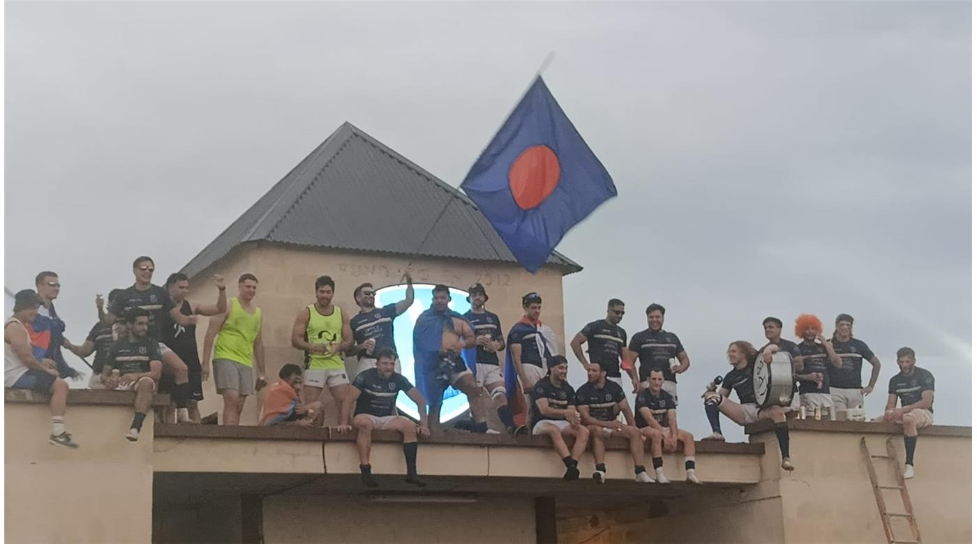VICENTINOS VENCIÓ A LICEO MILITAR, ASCENDIÓ, Y TAMBIÉN SALIÓ CAMPEÓN.