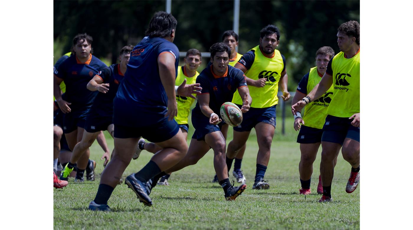 TARUCAS VIAJÓ RUMBO A URUGUAY PARA MEDIRSE EL VIERNES ANTE EL CAMPÉON PEÑAROL