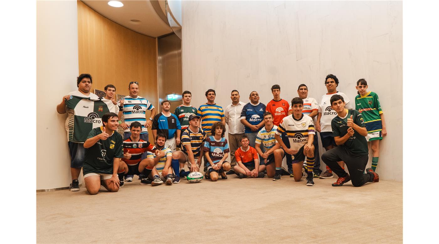 SE TOMÓ LA PRIMERA FOTO DE CAPITANES DE RUGBY INCLUSIVO