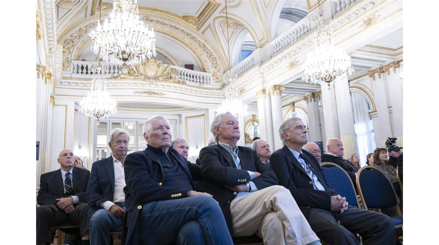SE REALIZÓ UN HOMENAJE POR EL SEXAGÉSIMO ANIVERSARIO DE LOS PUMAS DEL 65´